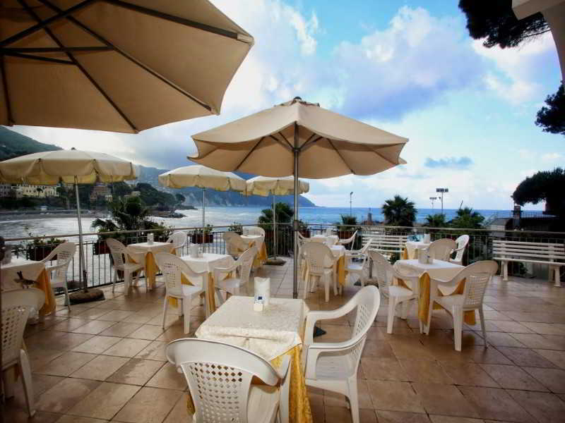 Hotel Elena 렉코 외부 사진