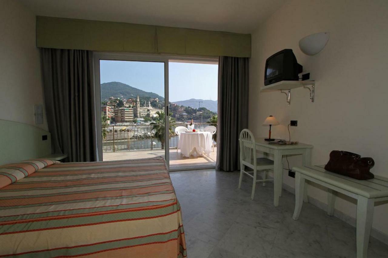 Hotel Elena 렉코 객실 사진